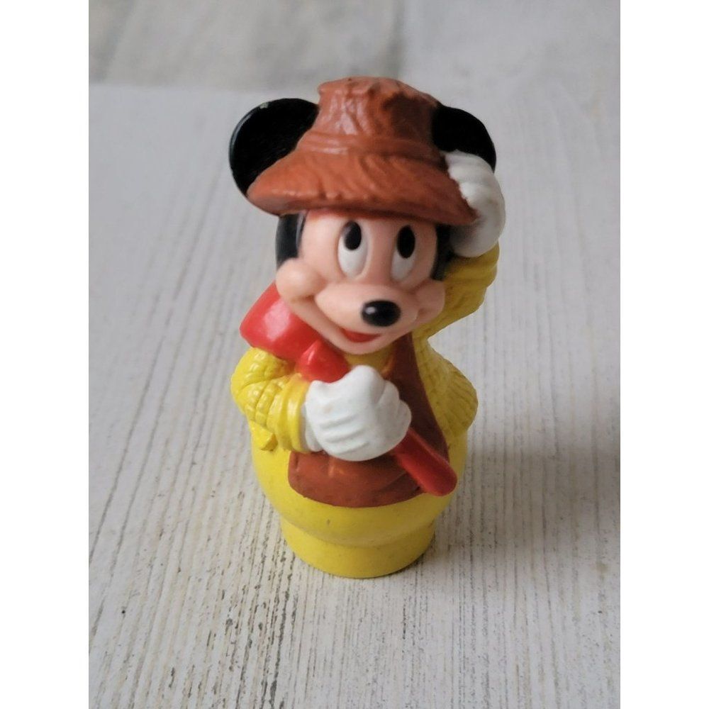 Disney mickey mouse farmer scarecrow toy‎ figure